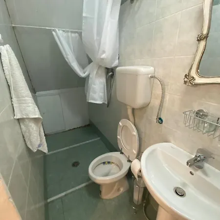 Bilocale Comfort Nel Centro Storico *